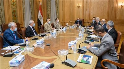بالصور | وزير الإنتاج الحربي يتابع مشروع تحويل المخلفات البلدية لطاقة كهربائية