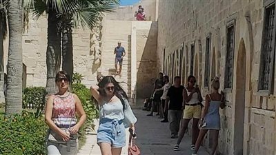 الآثار تعلن عودة السياحة البحرية إلى ميناء الإسكندرية