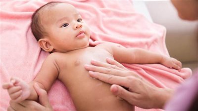 هيئة الدواء تحذر من الاستخدام الموضعي لـ الكورتيزون لعلاج التهابات الجلد للأطفال