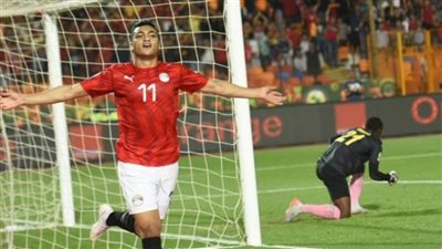 مصطفى محمد ينقذ منتخب مصر ويخطف تعادلًا من أنياب الجابون