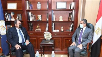وزير السياحة يستقبل  مدير مكتب اليونسكو بالقاهرة.