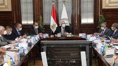 بالصور | وزير الزراعة يترأس اجتماع اللجنة التنسيقية لمشروع تعزيز الموائمة في البيئات الصحراوية