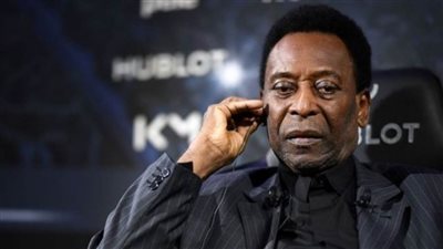  بعد استئصال ورم في القولون.. «بيليه» يطمئن عشاقه 