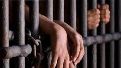 تجديد حبس المتهمين بانتحال صفة رجال شرطة لسرقة مركز صحى غير مرخص بالجيزة