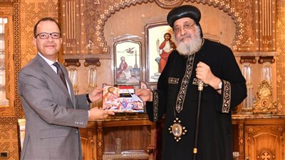 البابا تواضروس الثانى يستقبل السفير المصرى الجديد لدى إثيوبيا