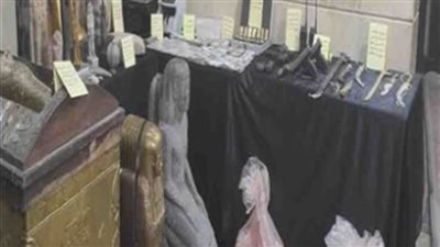 صور| العثور على قطع أثرية داخل فيلا بـ التجمع الأول