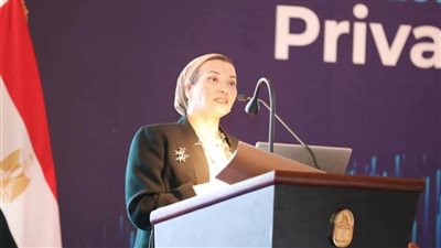 بالصور | وزيرة البيئة: رغم جائحة كورونا مصر تستكمل مسيرتها نحو إعادة البناء للأفضل