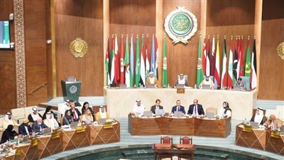 البرلمان العربي :استهداف ميليشيا الحوثي الانقلابية لمطار أبها الدولي جريمة حرب وتهديد للأمن والسلم الدوليين 