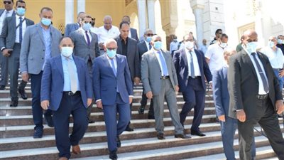 محافظ بورسعيد يستقبل وزيرا  الصناعة والمالية إستعدادا لإفتتاح معرض صنع في بورسعيد