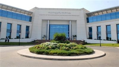 فرض رسوم على متلقي المكالمة التليفونية بقيمة 10 قروش بدءا من أكتوبر المقبل.. اعرف الحقيقة