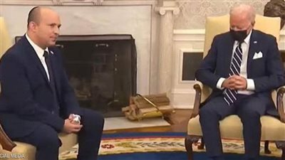 نتانياهو يسخر من بايدن: نام أثناء لقاء بينيت