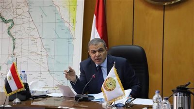 بالصور | القوى العاملة: صرف مليار و424 ملايين جنيه إعانات طوارئ لـ 416 ألف عامل