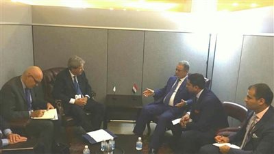 وزير الخارجية يلتقي نظيره الإيطالي في نيويورك لبحث العلاقات الثنائية