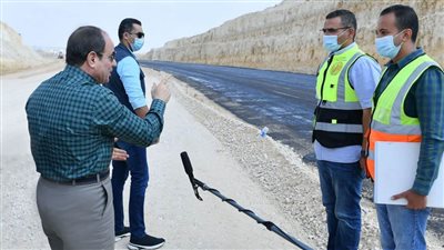 الرئيس السيسي يتفقد توسعة الدائرى ويشدد على الالتزام بالجداول الزمنية