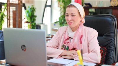بالصور | وزيرة البيئة: الشباب لابد أن يكون جزء من الحوار والحل لمواجهة آثار تغير المناخ 