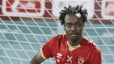 لهذا السبب.. بيرسي تاو خارج قائمة منتخب جنوب أفريقيا