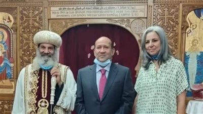 صور| الكنيسة القبطية تودع سفير مصر في روما
