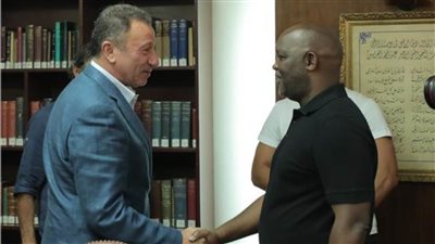 بعد جلسة الخطيب وموسيماني ..الأهلي يغلق الباب أمام حارس إنبي 