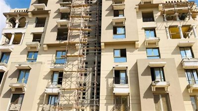 نائب وزير الإسكان يتفقد مشروع تطوير 