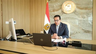 د. خالد عبدالغفار يشارك في الدورة الـ18 للمائدة المُستديرة الوزارية لمنتدى العلوم والتكنولوجيا (صور)