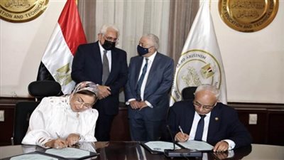 لرفع الكفاءة المهنية للمعلمين.. 