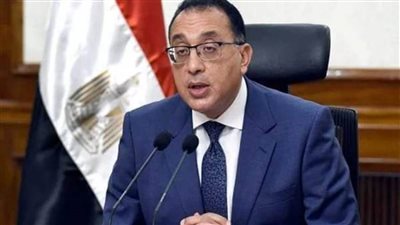 رئيس الوزراء يتابع أعمال تطوير المناطق المحيطة بالمواقع السياحية والأثرية بالجيزة