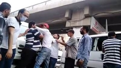 التحقيق فى إصابة شخص فى مشاجرة بالأسلحة البيضاء بسبب أولويه المرور بالإسكندرية