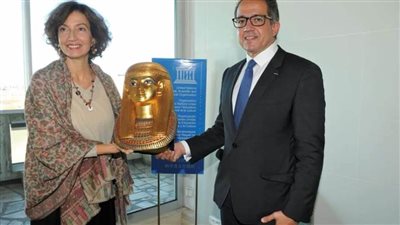 وزير السياحة يلتقي مدير عام منظمة اليونسكو بباريس
