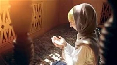 الإفتاء تحسم الجدل حول ترديد ذكر الله وقراءة القرآن للحائض