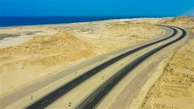 بتكلفة 1.7 مليار جنيه.. انتهاء تنفيذ ازدواج طريق ساحل البحر الأحمر سفاجا - مرسى علم (صور)