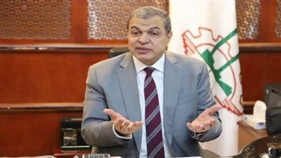 القوى العاملة: صرف 7.5 مليون جنيه منح لـ 7524 عاملا غير منتظم وتعيين 2057 شابا بالقليوبية