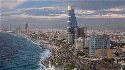 القوى العاملة: توفير 42 فرصة عمل للمصريين راغبي نقل الكفالة بجدة