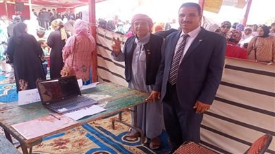 القوى العاملة تشارك في 