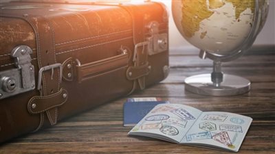 القبض على مدرس بحوزته تأشيرات سفر مزورة بسوهاج