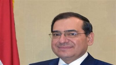 الملا: إعداد استراتيجية للمسؤولية المجتمعية لشركات البترول