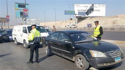 لرصد مخالفات السيارات.. حملات مرورية بمحاور القاهرة والجيزة