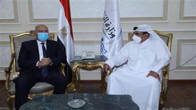 وزير النقل يلتقي نظيره القطري لبحث التعاون في مجالات النقل المختلفة (صور)