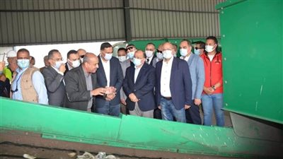 وزير التنمية المحلية ومحافظ الدقهلية يفتتحان مصنع معالجة وتدوير المخلفات بسندوب
