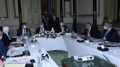 وزير النقل يترأس اجتماع الجمعية العمومية الـ77 لشركة الجسر العربي للملاحة (صور)