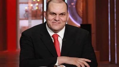 تأجيل محاكمة الدكتور أيمن منصور ندا رئيس قسم الإذاعة والتليفزيون لـ 22 نوفمبر