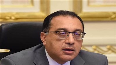 رئيس الوزراء يلتقي مجموعة من رؤساء وممثلي أكبر الصناديق الاستثمارية والبنوك الفرنسية