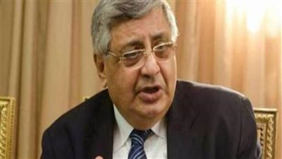 مستشار الرئيس: إصابات كورونا في تصاعد مستمر ولكن لا داعي للقلق