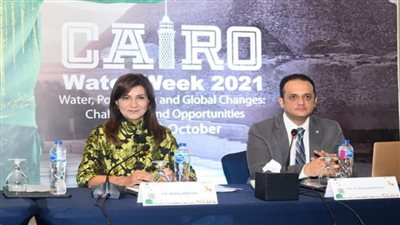 نبيلة مكرم: هناك ارتباط وثيق بين الهجرة ونقص المياه (صور)