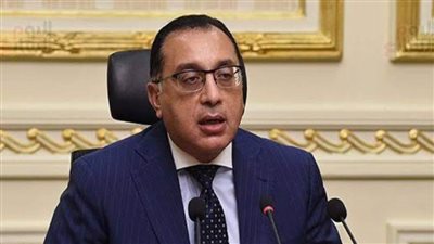 رئيس الوزراء يصل الإمارات لتفقد الجناح المصري في 