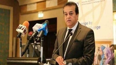 عاجل | د. خالد عبدالغفار يعلن صدور قرارات جمهورية بتعيين قيادات جامعية جديدة