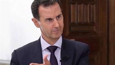 بشار الأسد يستقبل وزير خارجية الإمارات في أول زيارة لسوريا منذ 2011