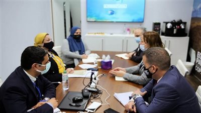 على هامش مؤتمر cop26 بجلاسكو.. وزيرة البيئة تلتقي نظيرتها الجزائرية