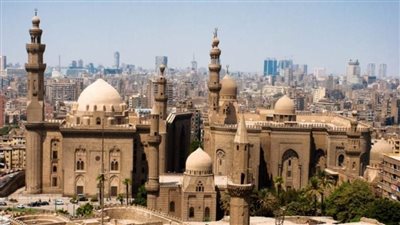 فن العمارة على أصوله.. السياحة والأثار تروج لمساجد القاهرة التاريخية