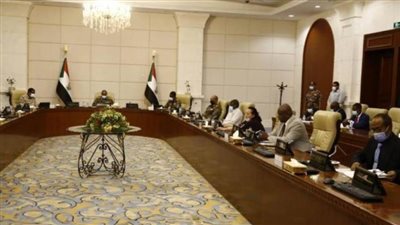 مجلس السيادة السوداني يتعهد بتشكيل حكومة مدنية خلال أيام