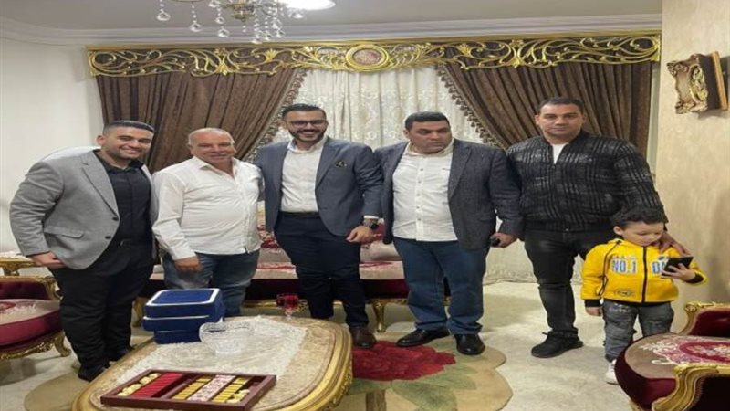 والد النجم العالمي